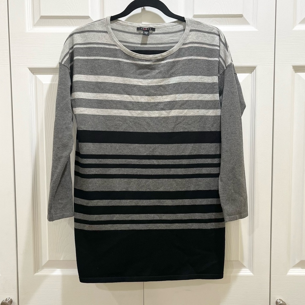 5 for $25! Cyrus Pullover Stripe Sweater Gray Black Medium